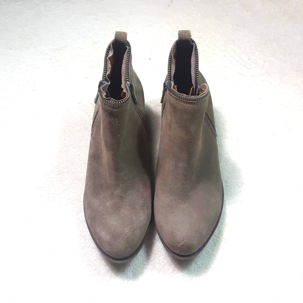 Lucky Brand Bartalino Suede Ankle Boots